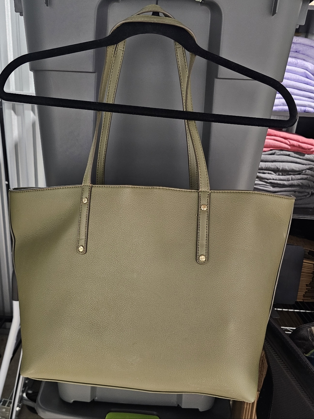 Classic Olive Tote Bag with Dual Shoulder Straps